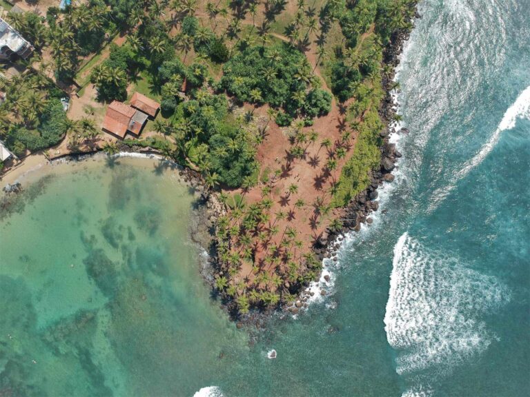 Mirissa beach