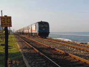 sri lanka train tours