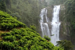 beautiful ramboda waterfall sri lanka island