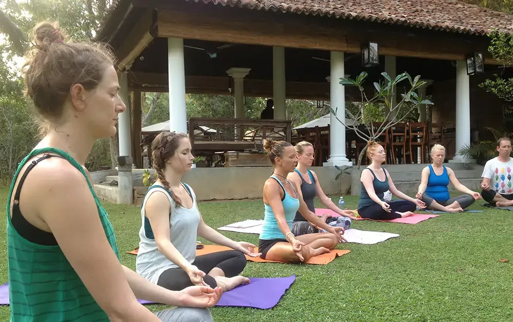 Ayurveda experience with Sri Lanka luxury travel packages