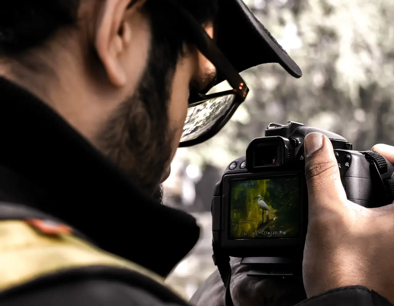 photographer 4679876 1280