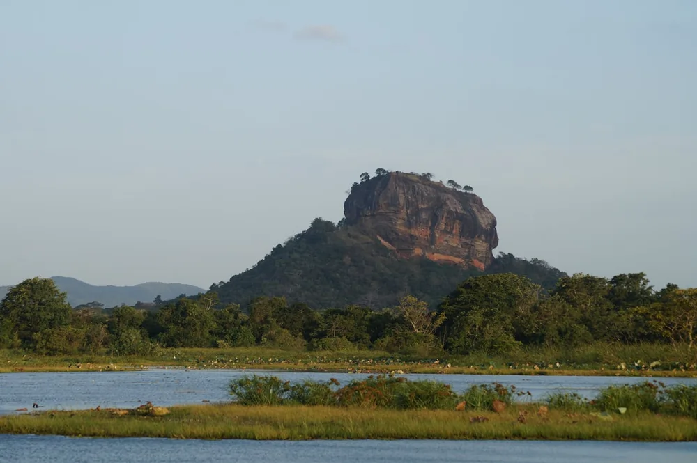 The best Sri Lanka tour depends on what you like to explore more.