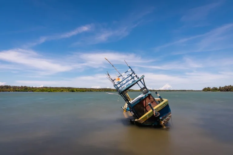 East Coast Sri Lanka is a great option to escape the crowds and usual travel spots.