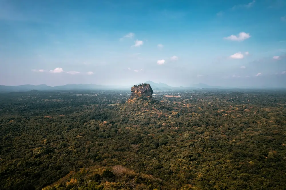 yasintha perera oMgtkpr3Cpg unsplash